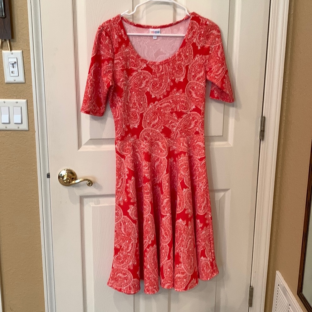 Cute red and white paisley dress. Size M Lularoe.
